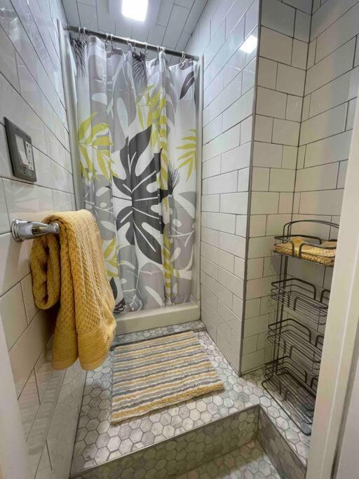 Modern Rental Brooklyn'S Hidden Gem Nowy Jork Zewnętrze zdjęcie